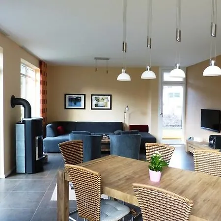 Holiday home Am Lotsenstieg 7 Karlshagen